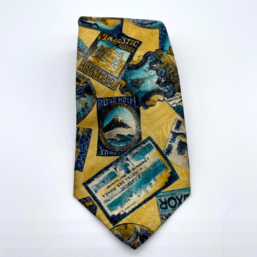 London Fog Tie